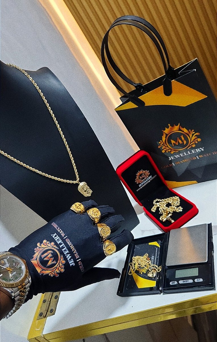 Meejazy1's tweet photo. @Victor_Webflow Best place to bring your dream jewelry alive ✨ shop with us. We give the best in Nigeria 🇳🇬 when it come for jewelry &amp; watches we are the best 💯. We deliver worldwide ✌️

https://t.co/GYpBhxdItn https://t.co/z7Q8u9kZp7