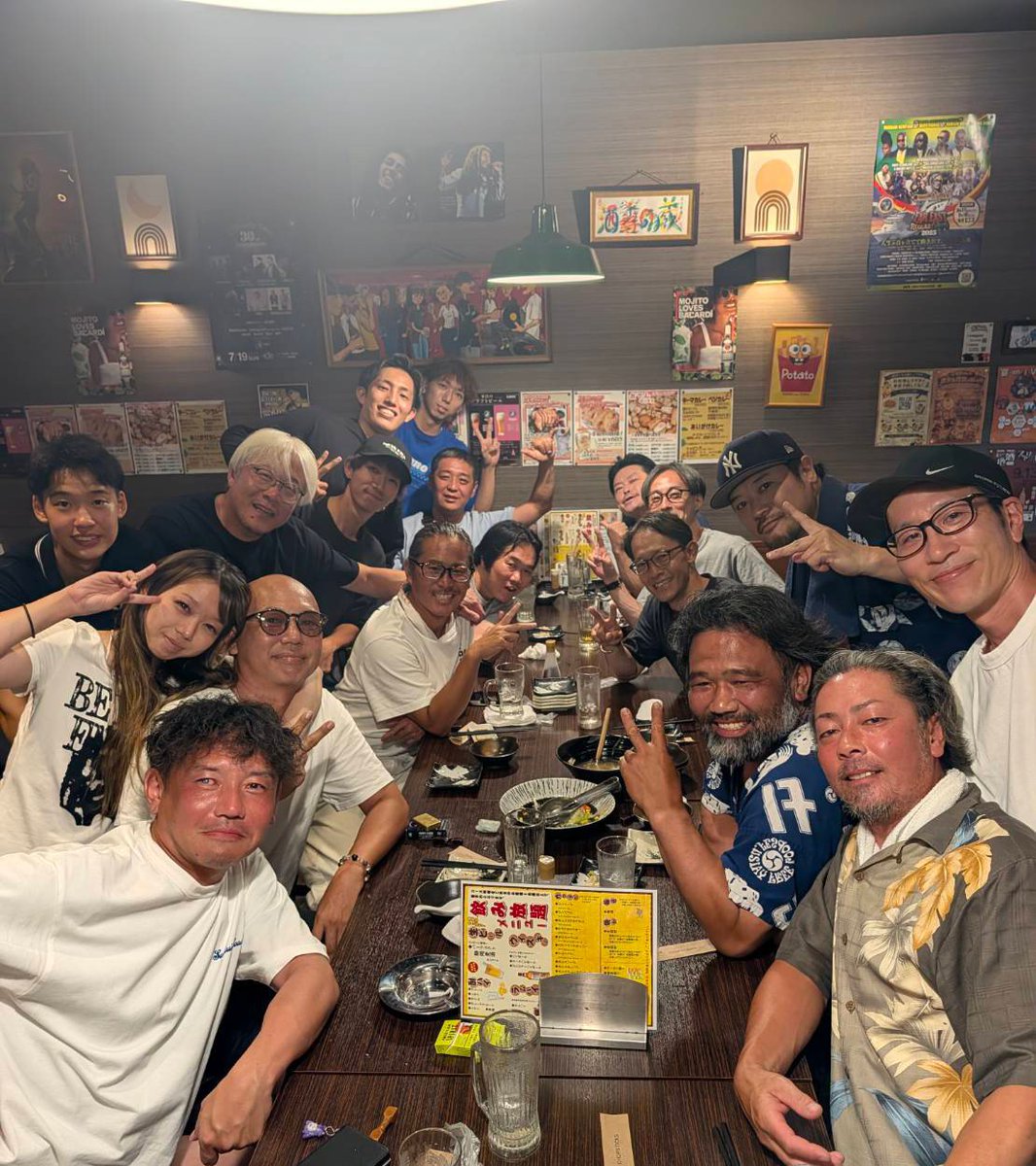 SHUKInoKURA's tweet photo. 週末たくさんのご来店
ありがとうございます！🍻
焼津祭の打合せという名の飲み会とか、
職場の飲み会とか、カップルとか、
本当に賑やかな週末でした🍻
また来週もよろしくお願いします🍻
焼津の居酒屋　酒季の蔵 https://t.co/TH7BaHnPLj