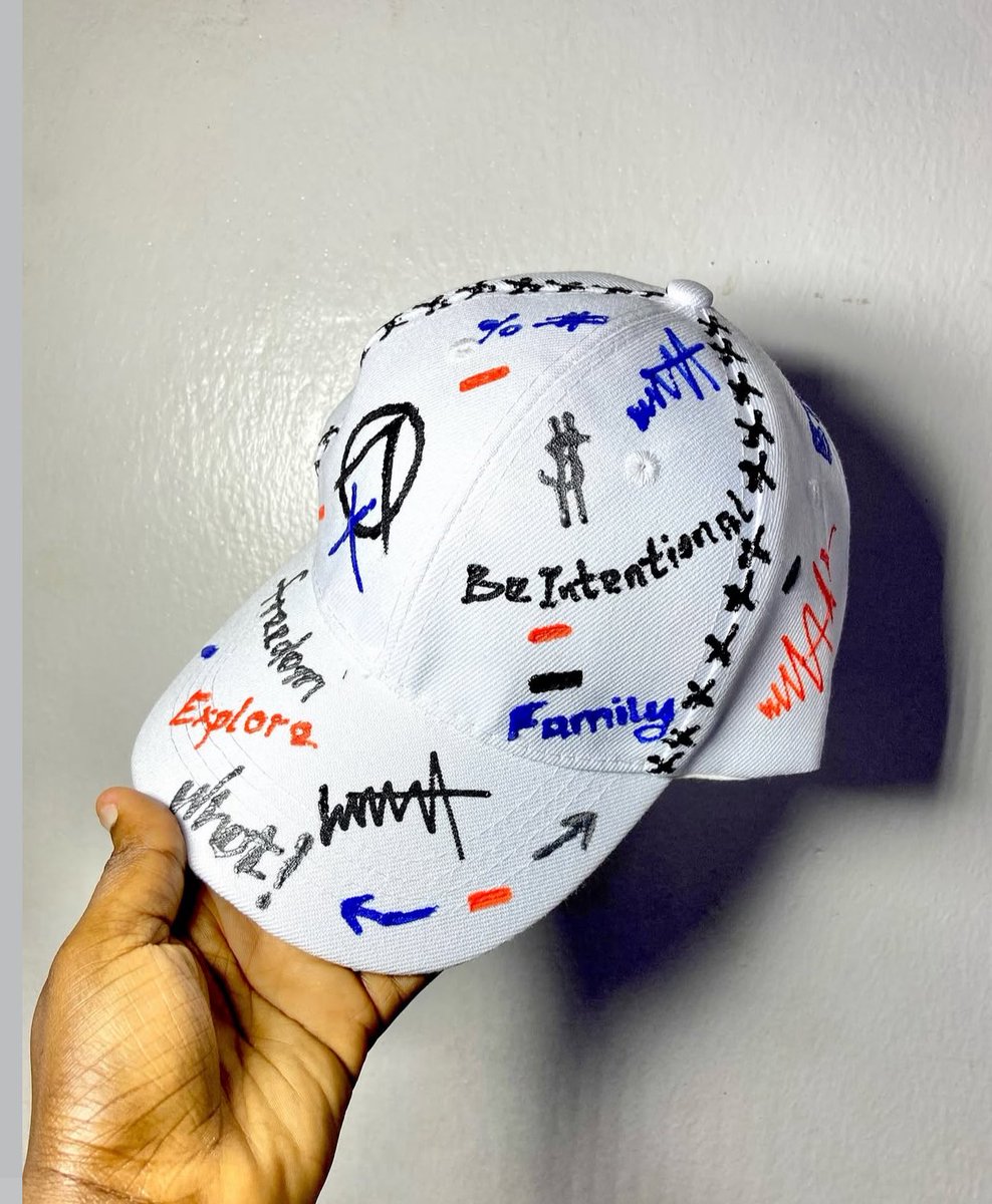 Lammie_Art01's tweet photo. Not to brag but I made these caps https://t.co/d0ccC3d0uM
