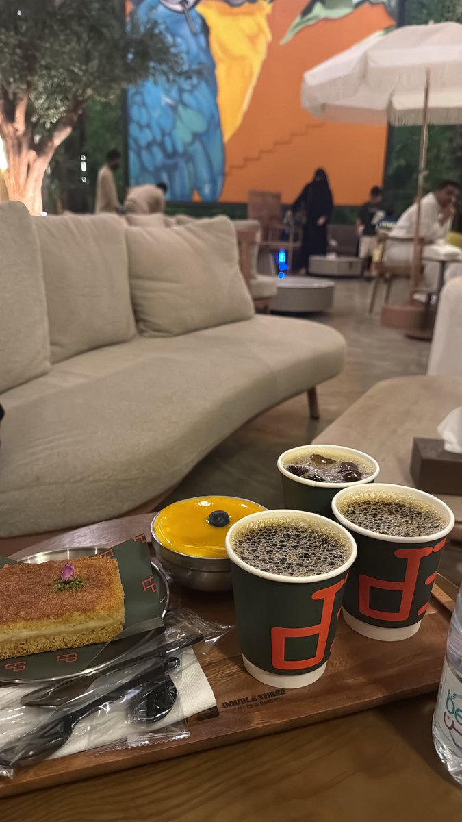 i3TN_'s tweet photo. لو جُمعت للمرء أشكال المواساة وألوانها 
فلن يجد شيئًا يمسح على قلبه مثل تفويض أمره لله 
واستشعاره أنه في ظلال معيّته 
وأن الله مُتولٍّ أمره وكافيه همّه . https://t.co/5udgCtvCDQ