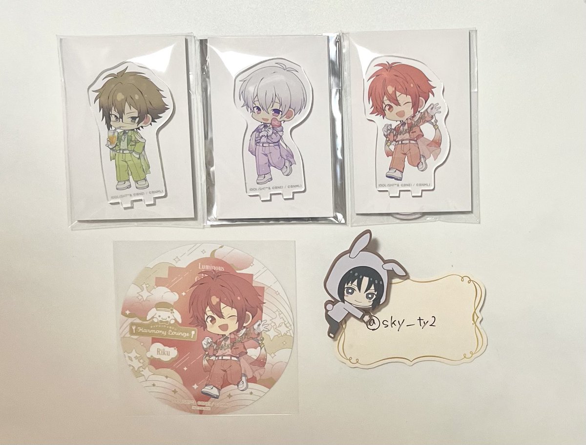 sky__ty2's tweet photo. 【譲渡】 アイドリッシュセブン アイナナ アニメイトカフェ アニカフェ Luminous Palette Celebration

譲： アクスタ 大和 壮五 陸
        コースター 陸

求： 定価＋送料

郵送または大阪梅田.なんばにて手渡し
検索からもお気軽にお声掛け下さい。 https://t.co/P4DYTMKtkP