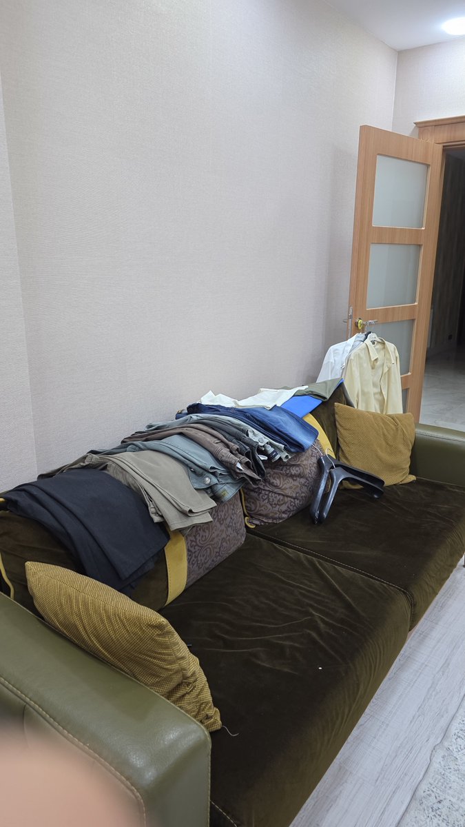 sabredengilden's tweet photo. Abim @avvaofficial ve @LOFT bataklıgına düşmüş .. https://t.co/O2r2Z0jJiL