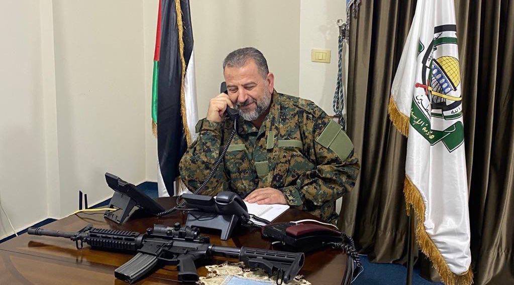 arr7aan's tweet photo. السلام على شيخ المجاهدين و مفجر بركان الثائرين

إرث العياش و سليل الهنود و بقية السركجي رعب الطاهر و عبقرية عصيدة
 قائد المقاومة في ضفة العياش و مذل إسرائيل ب بأس رجاله  السلام على شيخ المجاهدين و مفجر بركان الثائرين

الشهيد القائد صالح العاروري https://t.co/nWVMVj4Luq