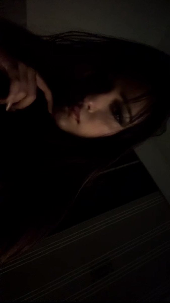 lvttiy's tweet photo. 🧛🏻‍♀️ https://t.co/szAQuKGD4O