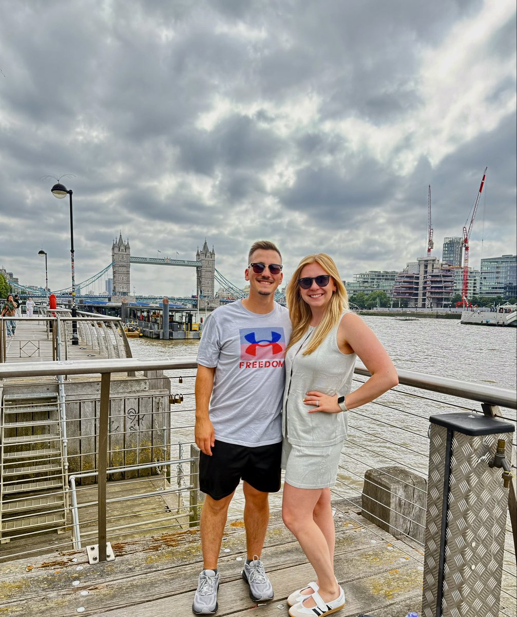 CoachCoan98's tweet photo. Adventures across the pond &amp; memories to last a lifetime❤️

London 🏴󠁧󠁢󠁥󠁮󠁧󠁿 -> Paris 🇫🇷 -> Rome 🇮🇹 -> Sorrento 🇮🇹 https://t.co/LgehIsDSar
