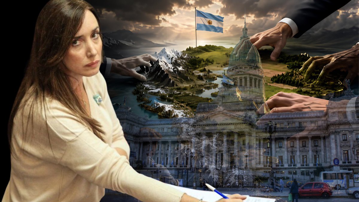 VVNoticiasX's tweet photo. ✍️ Victoria responde

🗣️"El 6 de agosto esperamos que no entreguen nuestras tierras. Y dejen de aprobar leyes que nos están destrozando a todos los argentinos de bien"

"Escríbanles a los senadores de sus provincias diciéndoles lo que piensan"
Victoria Villarruel 🇦🇷 https://t.co/bH85s2uMpY