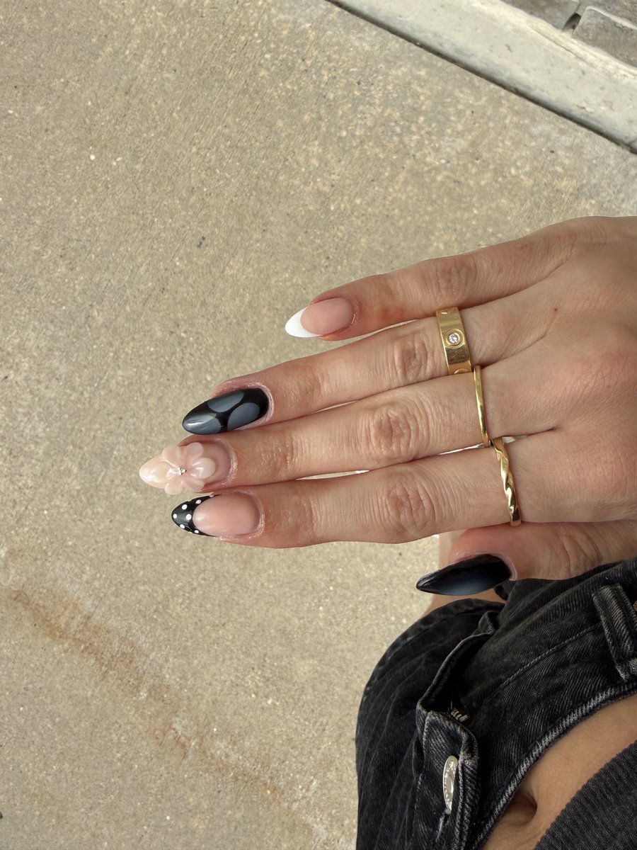 ritameetsworld's tweet photo. eternal sunshine nails ⠀
⠀⠀ ⠀⠀ ⠀⠀ ⠀⠀ ⠀⠀ ⠀⠀ ⠀⠀:¨ ·.· ¨:
⠀⠀ ⠀⠀ ⠀⠀ ⠀⠀ ⠀⠀ ⠀⠀ ⠀⠀ `· . 𐙚 

#eternalsunshine #eternalsunshinetour #arianagrande https://t.co/tbwhXxWT9I