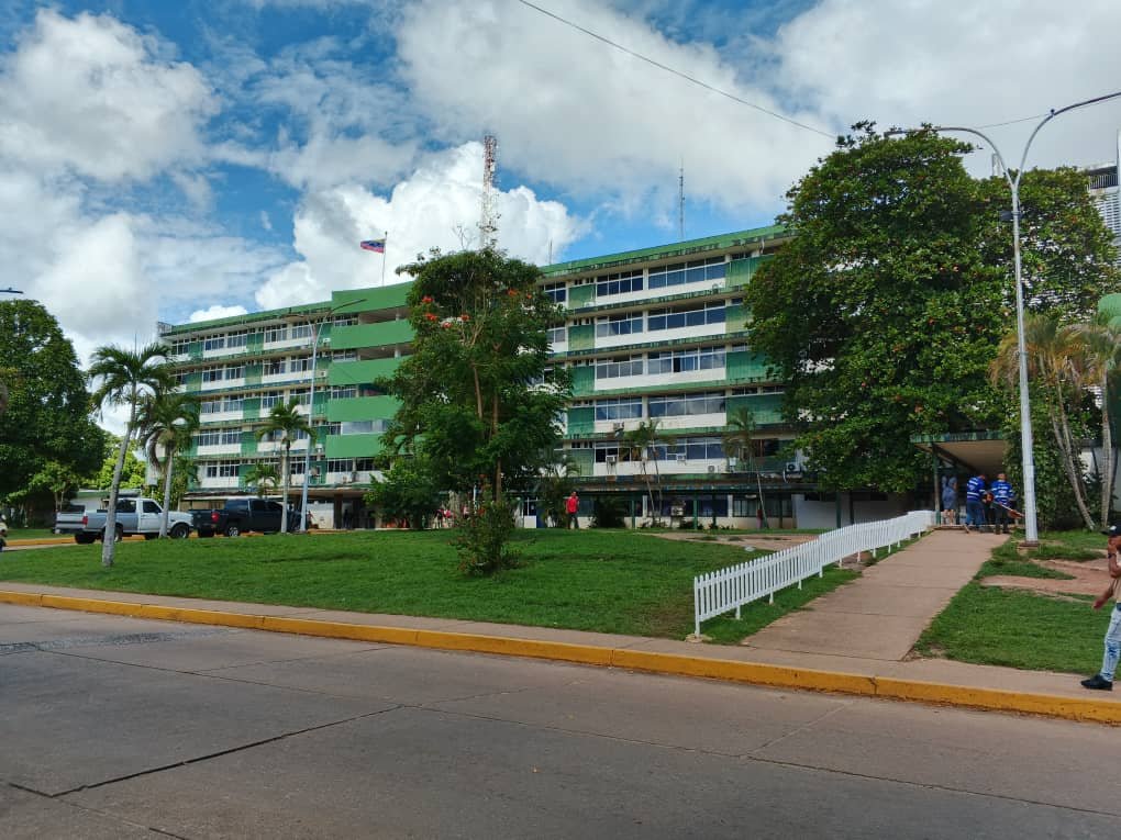 gobmonagasve's tweet photo. El hospital Núñez Tovar de Maturín se apunta más de 185 mil atenciones en lo que va de 2026  #Monagas #Venezuela 

Lee más aquí 
https://t.co/NdUfJGT6hr

https://t.co/aSFiATQcYz https://t.co/rNaBmxpiqo