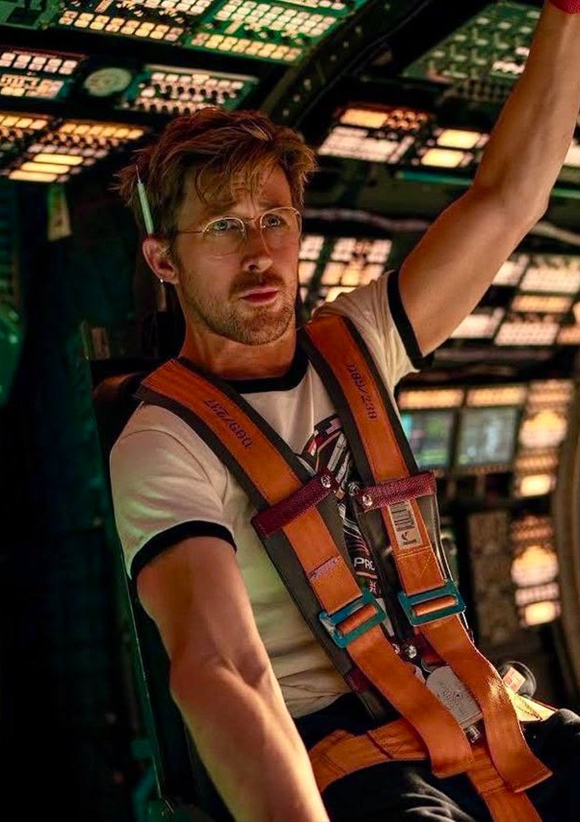 InternetH0F's tweet photo. Ryan Gosling has reportedly been cast as Ghost Rider in the MCU

(via: @DanielRPK) https://t.co/znQ8KIFdDQ