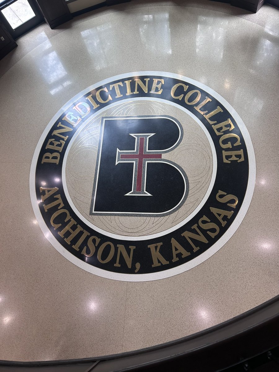 KyleMallory2027's tweet photo. More great news came my way this week. @RavenFootballBC  offered! Thank you @CoachRoseIvey and the entire Benedictine staff for the amazing visit! The campus is beautiful!! Thanks again Coach. #DLINELEGACY #SummerCreekFootball @donovan_gans @dodie4nic @CoachKRHarrison @precisionvisors @SC_BulldogFB