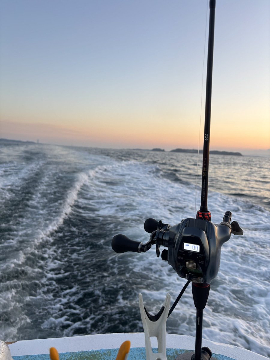 fates0526's tweet photo. タチウオ修行2日目！🧘
今日も楽しみます❗️ https://t.co/ltcGjw1ZEP