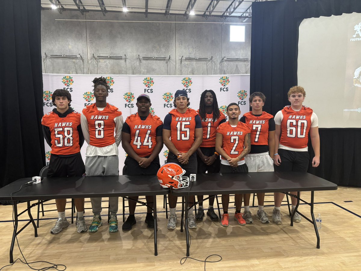 hawks_horizon's tweet photo. 2026 Central Florida High School Football Media Day was a Blast #ETP🟣🟠 https://t.co/AKPztjRiSb