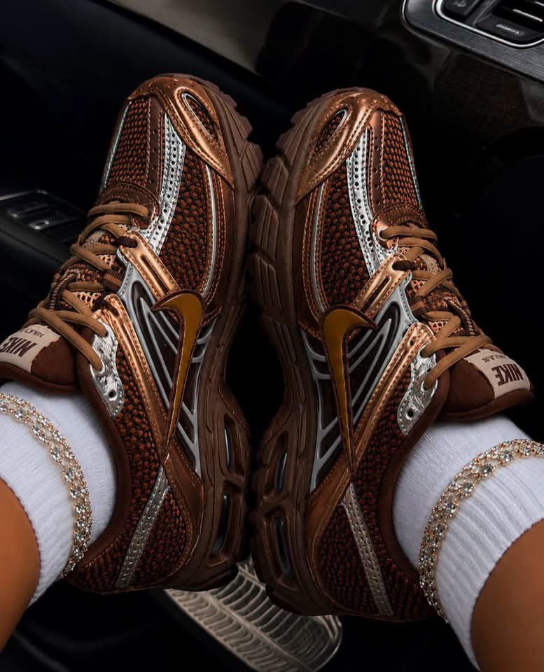 layxsnv's tweet photo. Nun Nike ate with this fall lineup 🔥🥥🍂🤎 https://t.co/W3OTPep893