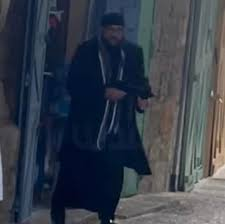 arr7aan's tweet photo. الشيخ فادي ابو شخيدم  حين زغرد الكارلو في القدس 
الشيخ محمد الجعبري  صاحب السمرا في كريات أربع بالخليل
 الشيخ فاروق رمضان حين صنع للصفر قيمة في جبال تل نابلس https://t.co/7PxPX86dGJ