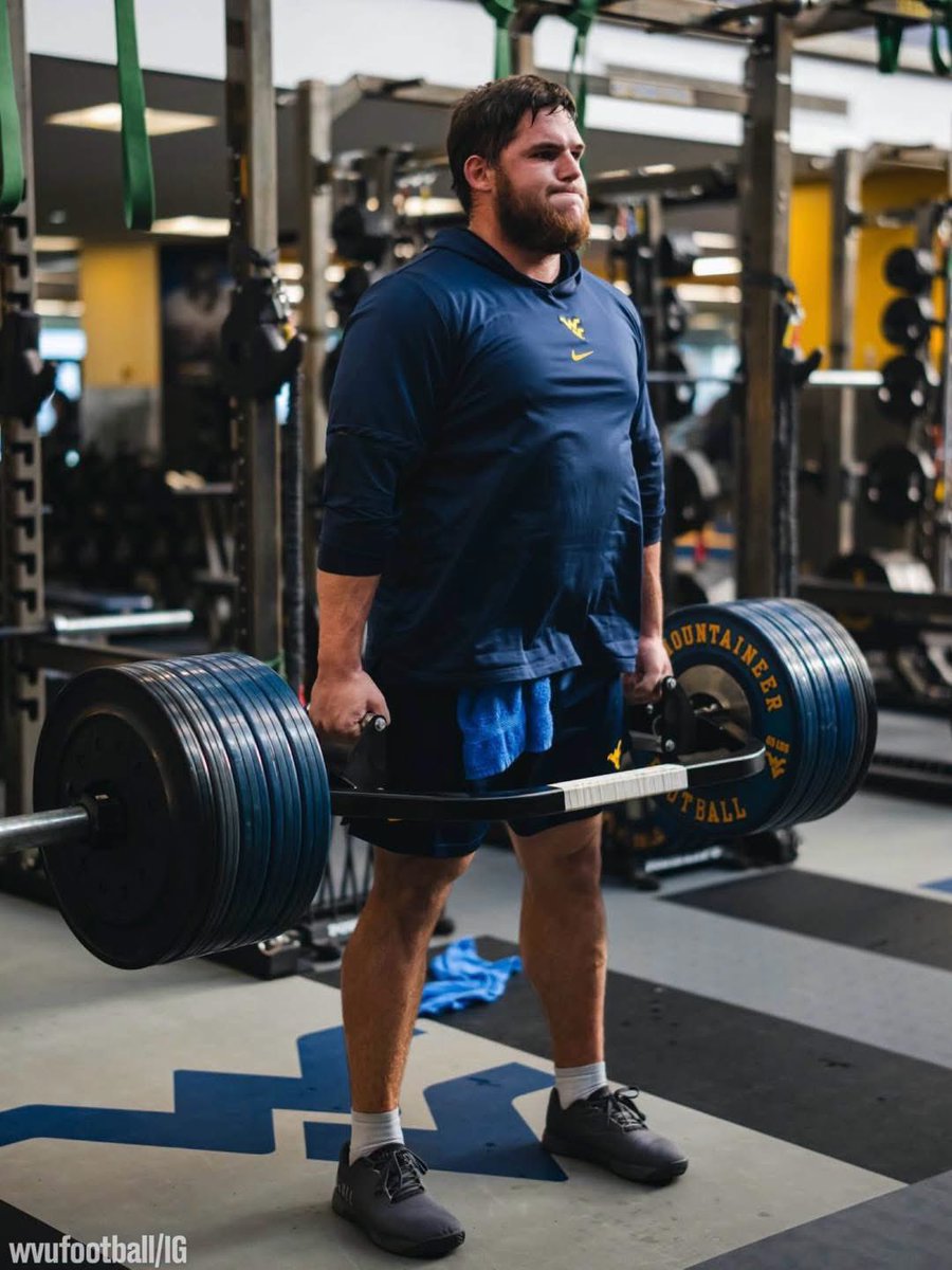 steelers's tweet photo. Still grinding 💪 https://t.co/zo8Z0hnwCl