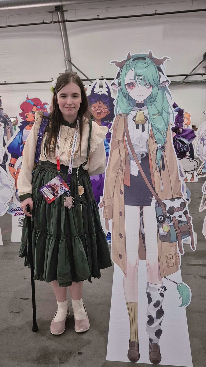 ComfyNekoElla's tweet photo. the mold is spreading (i want her so bad chat) https://t.co/xVKpZaBvAu