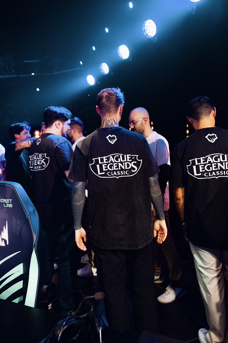 RekklesLoL's tweet photo. Paris 2026-07-25 ❣️ https://t.co/y3Y50LeQKj