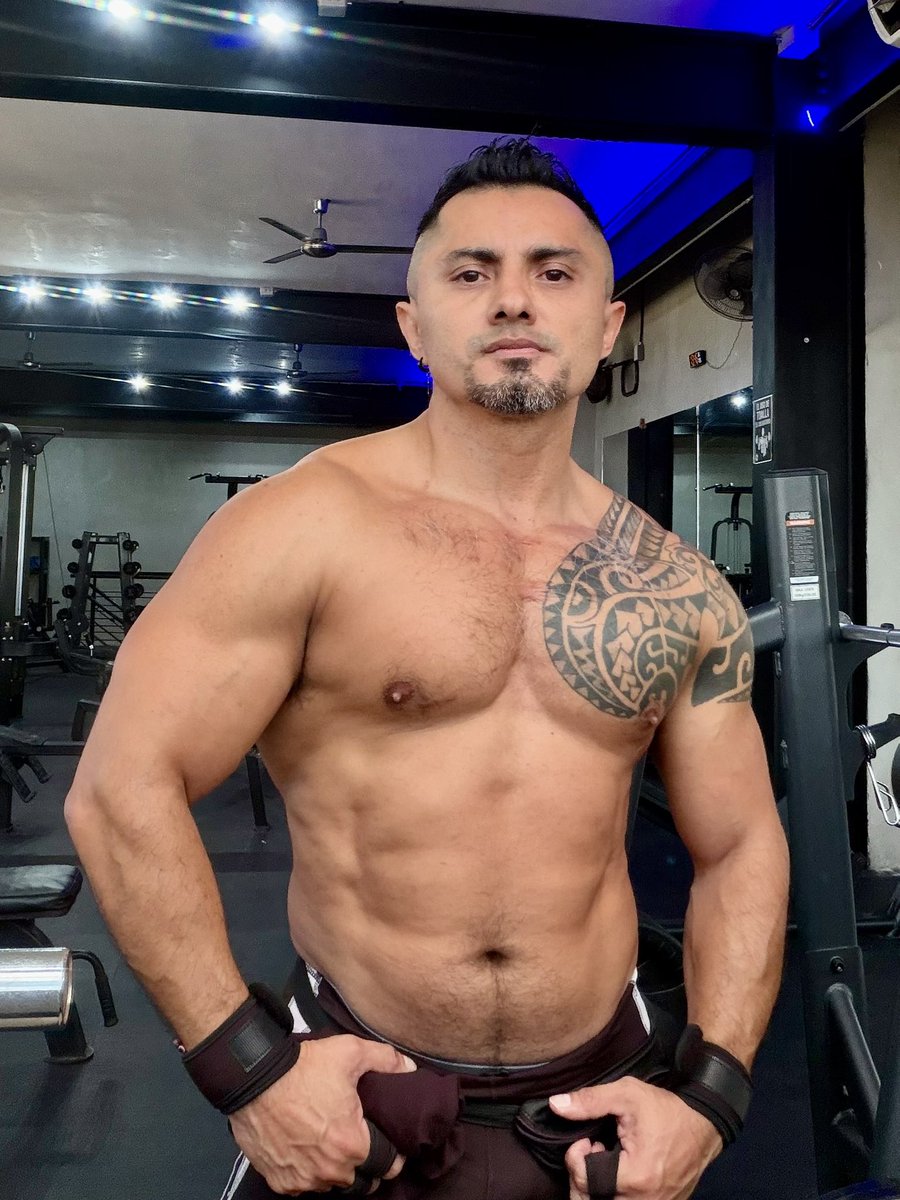 king_kukulkan's tweet photo. Entrenamiento sabatino https://t.co/5cf303vZC2