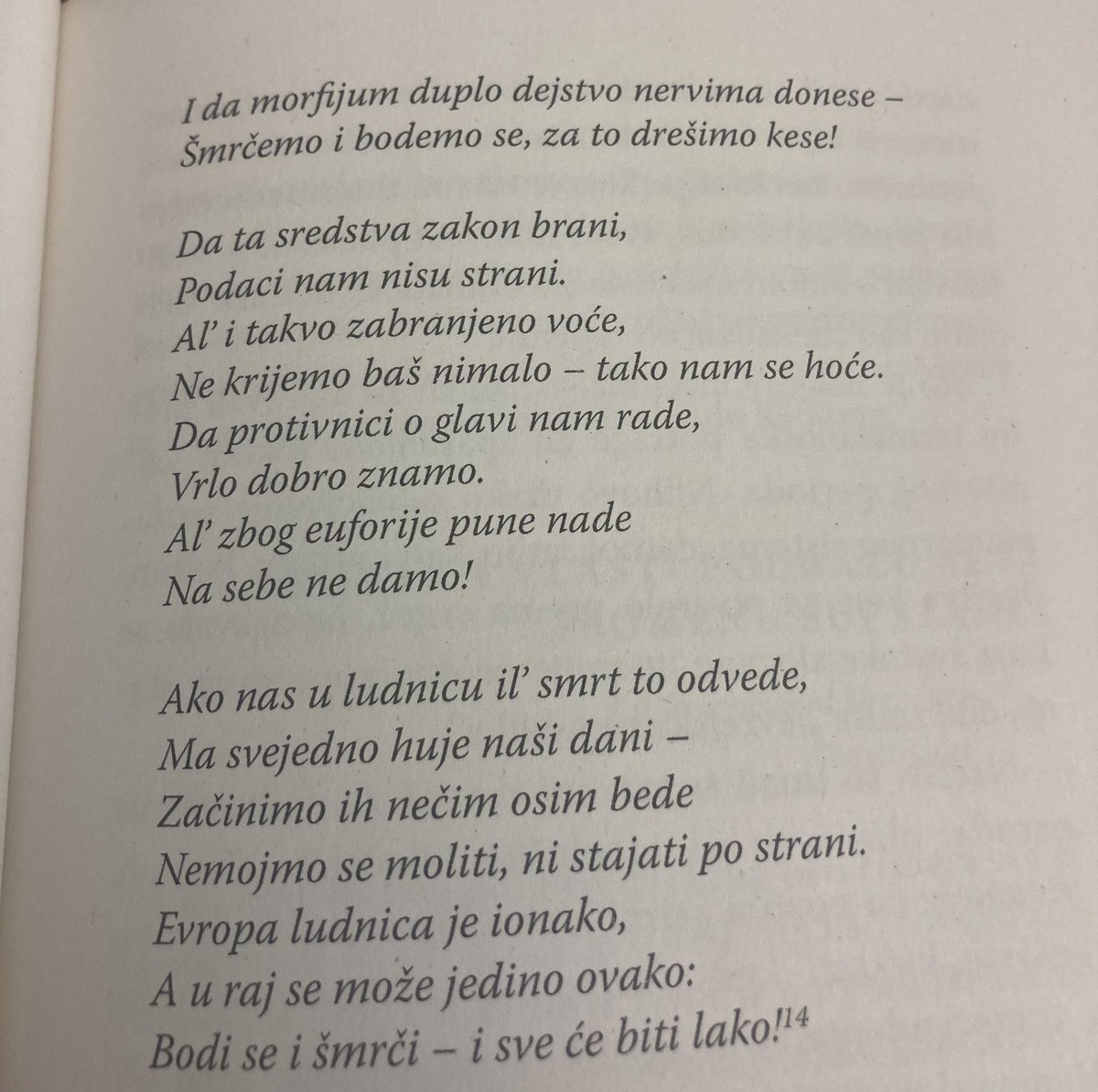 Iv66842217's tweet photo. Kako su Nemci pregurali muku posle gubitka I sv. Rata , lude su švabe za 💯 ku🤪 https://t.co/wTYaeYY2xu