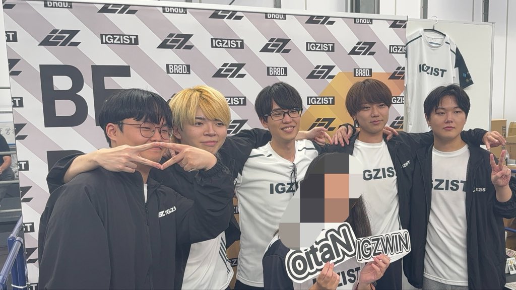 hinano___i's tweet photo. IGZIST今シーズンお疲れ様でした…！
ずっと応援してて良かった😢オフライン連れて行ってくれてありがとうございました🙏
入り口のパネルにIGZのみんながいて、本当に泣きそうでした、めちゃくちゃ嬉しかった！
これからもずっと！応援しています💪 https://t.co/FsdCKABMaH