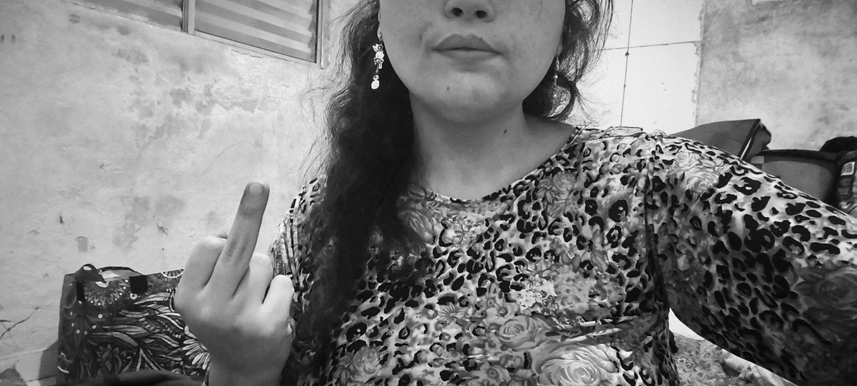 isaxisxisxis's tweet photo. Não quero 'boa noite'. Quero ver seu saldo diminuindo.
.
.
.
.
.
.
.
.
.
.
.
.
.
.
.
.
.
.
Findom • Findomme • Findombr • Finsub
#findom #paypig #corno #podolatria #cashslave #otario #capacho #findomme #findombr #spit #pesujo #scat #smoking #finsub #cuckold #hotwife #livepix https://t.co/3HL7UgxCA7