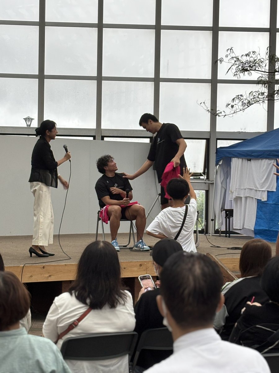 hapiper11's tweet photo. じゃんけんなに出せばいいか聞いてその通りにしたら負けたから問いただす雷太さん😂

 #akitanh https://t.co/n4VvD0KnyZ