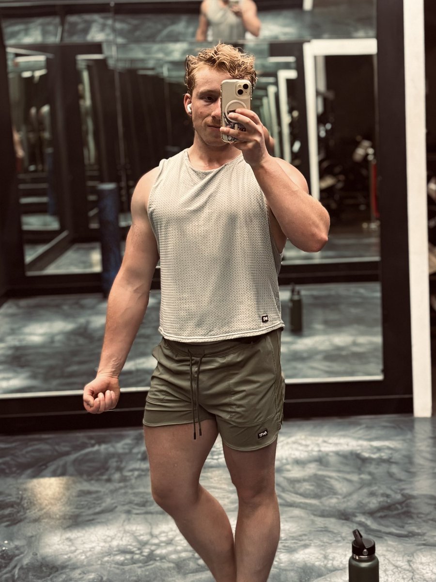 ChaseSpringFF's tweet photo. Got in a good lift today ✌️💪 https://t.co/IhJoexyBLE