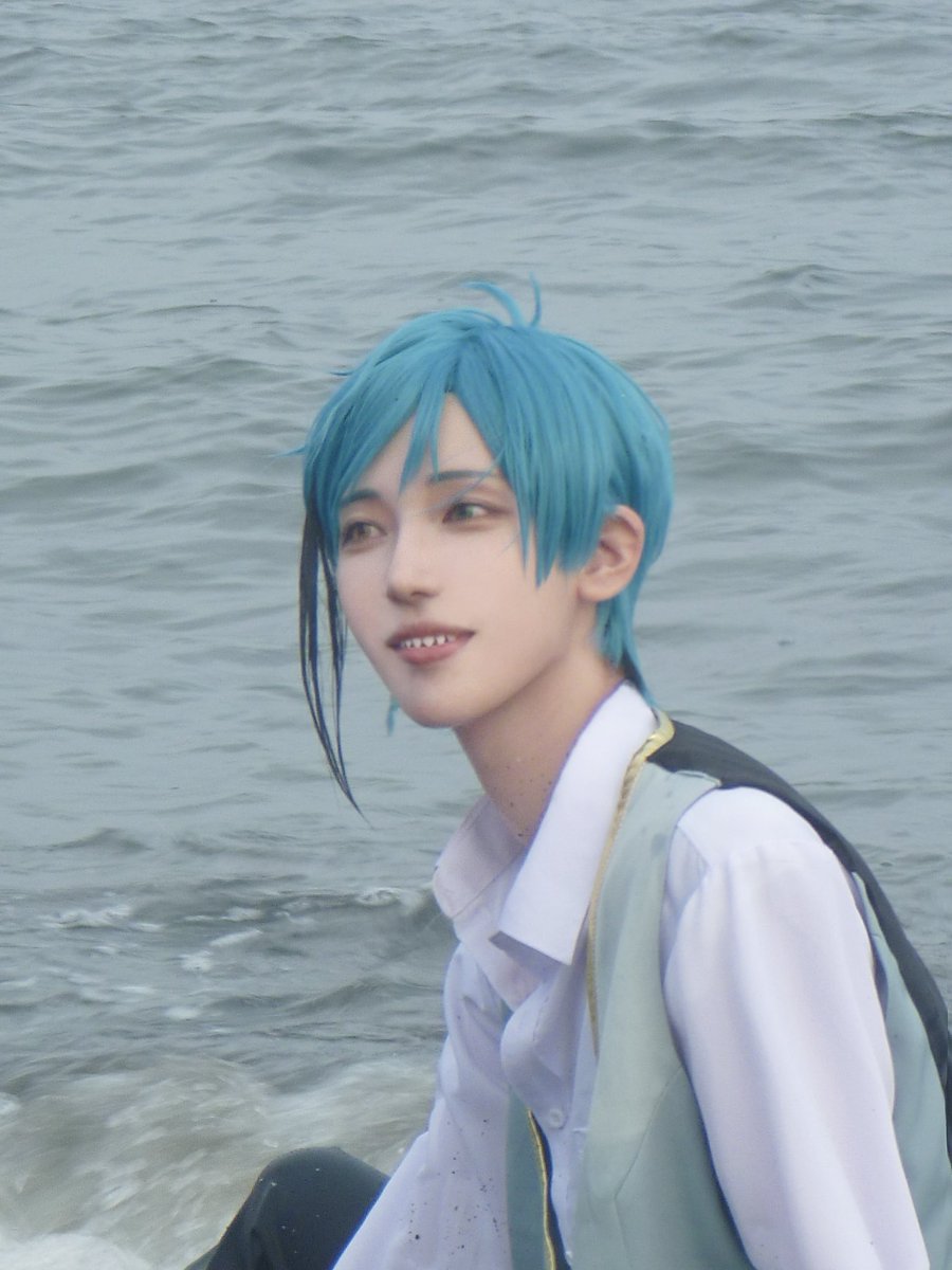 sunsun_1719's tweet photo. コンデジで撮ってもらったオフショ🦈✨
⚠︎︎cosplay twst https://t.co/IZtFdJELNx