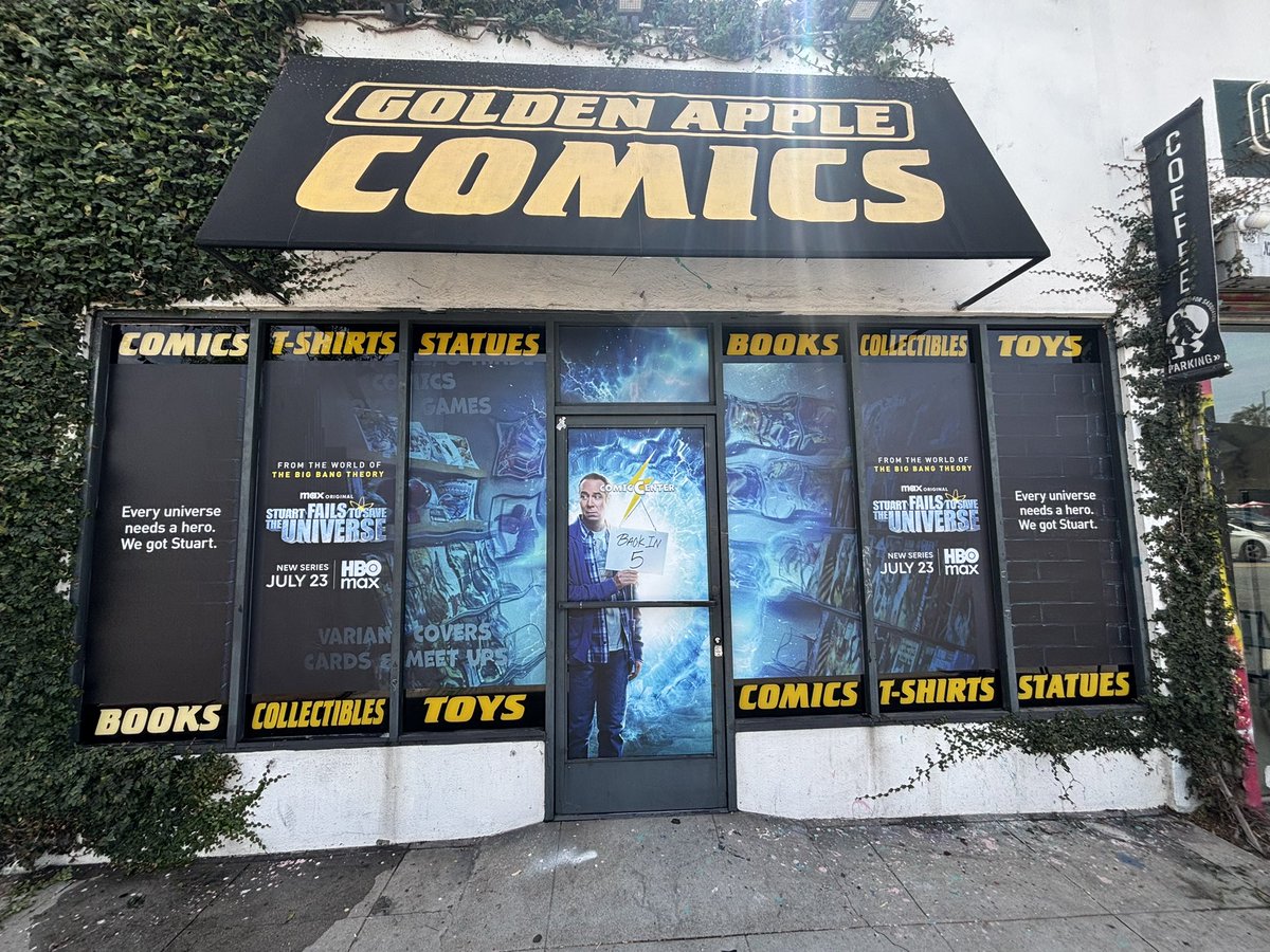 GAppleComics's tweet photo. Golden Apple is now Comic ⚡️ Center to promote the new @hbomax tv show @StuartFails Meet the cast 7/29 from 1-2pm ⚡️ BAZINGA!

Free DC #SFTSTU comic with cover by @JimLee while supplies last, one per person. https://t.co/6hiVn8c1gs