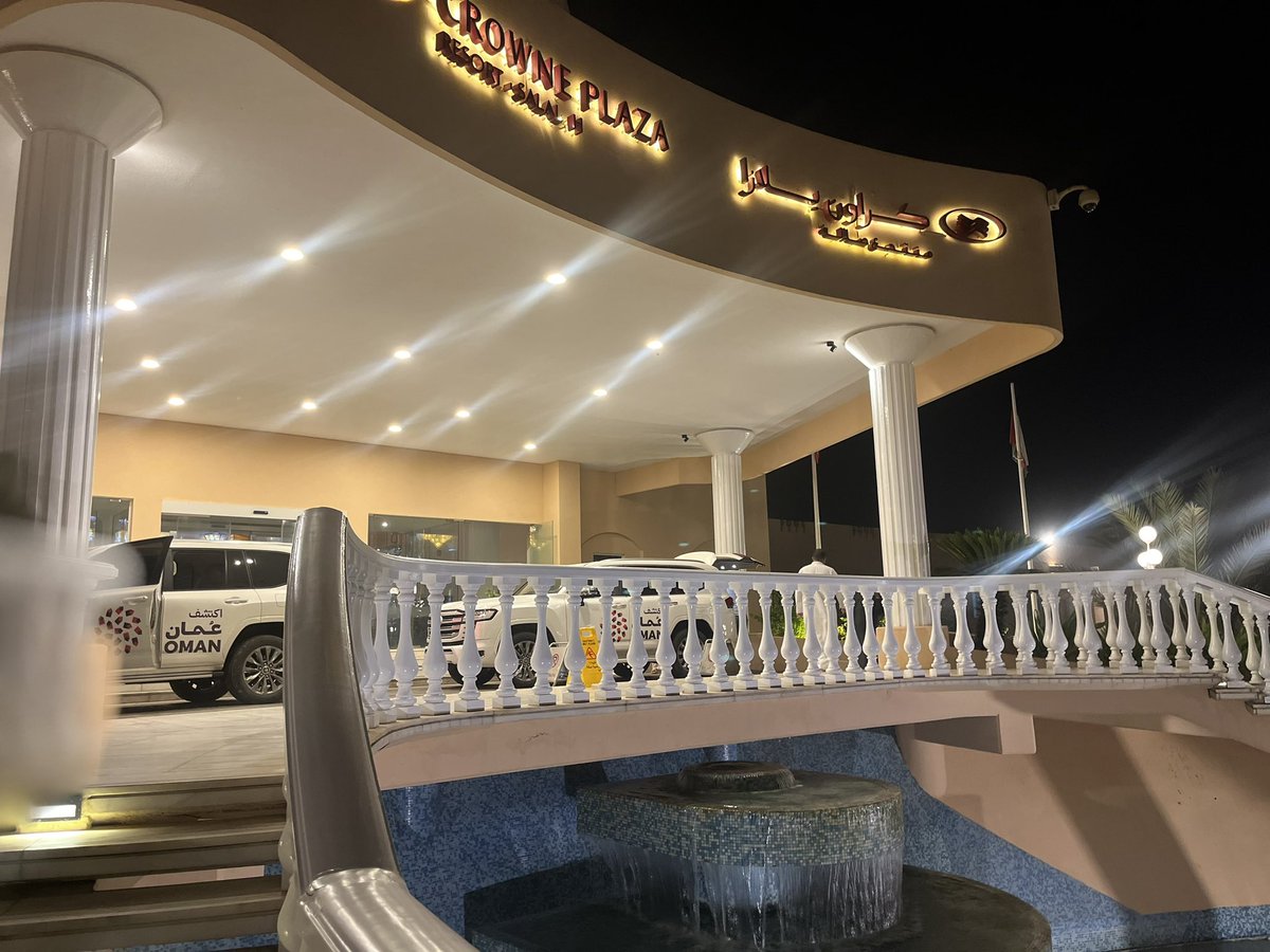 1_soaad1's tweet photo. الوفد الإعلامي يبدأ برنامجه بزيارة محافظة ظفار والإقامة في كراون بلازا صلالة وتذوق الفواكه الاستوائية المحلية
وسط حفاوة الاستقبال.. انطلاق الرحلة الإعلامية في صلالة بتجربة استوائية تعكس ثراء الطبيعة العُمانية
...
https://t.co/g0utLSaXix
...
#محافظة_ظفار
@media_ksa @Saudi_MT 
#صلالة