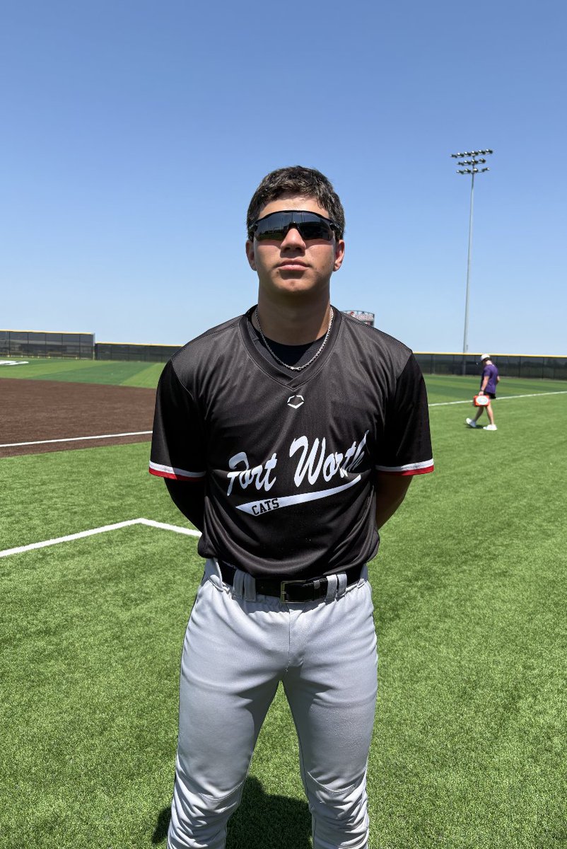 FiveToolTexas's tweet photo. F: @FWCats_Kirby 17U White 18, ABA Titans Cepeda 0
PoG: @Cruz_Gallardo08 4-4, HR, 7 RBI
Hitter: @mendez_0549 2-3, 2B, HR, 4 RBI
Notable: @Brayden_0927 3-3, 2B, RBI https://t.co/RTaWQ7D7Ef