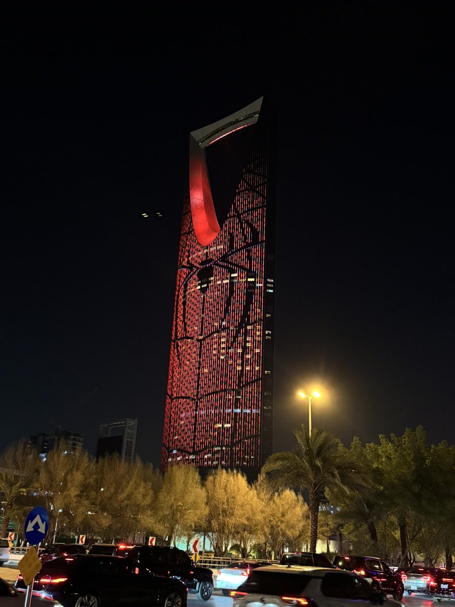 icr7got's tweet photo. Kingdom Tower ❤️🕸️🕷️
#spidermanBND https://t.co/pW33kLV9kU