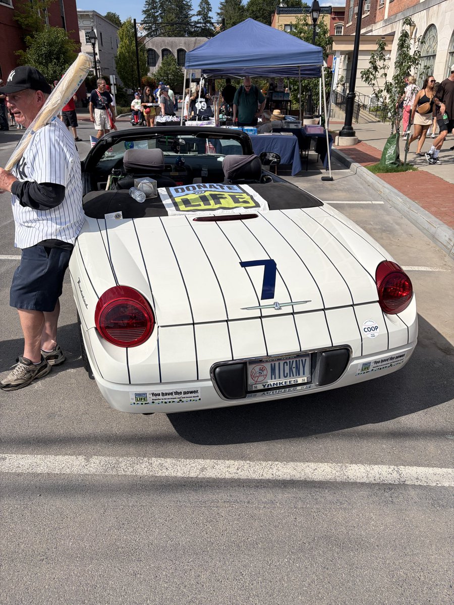 OtsegoCommish's tweet photo. What if we went for a beer run in the MantleMobile? #HOFweekend https://t.co/z5wCJDP9kS