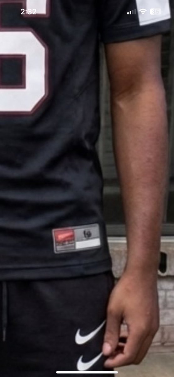SSWVGST13's tweet photo. @KingofKings1027 @Ohio330NinerBoy Bro his fits are AI 🤣🤣🤣🤣🤣🤣🤣🤣🤣🤣🤣🤣🤣🤣🤣🤣 look at his size tag https://t.co/dWDkMPMIAE