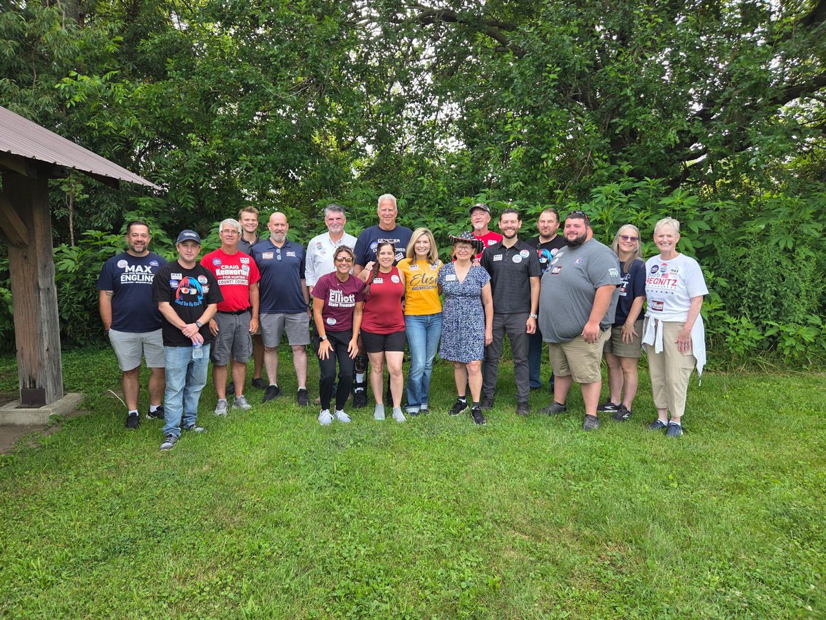 TuskForceGOP's tweet photo. Great day in Porter County for Super Saturday! 🇺🇸 

Tusk Force joined Dan Elliott, Elise Nieshalla, and Max Engling as volunteers knocked doors and connected with voters. Shoutout to Regional Field Directors Ian and Mya for leading the effort! 🐘 #TuskForce #TuskForceGOP @Elise_Nieshalla @MaxForIndiana @DanielElliottIN