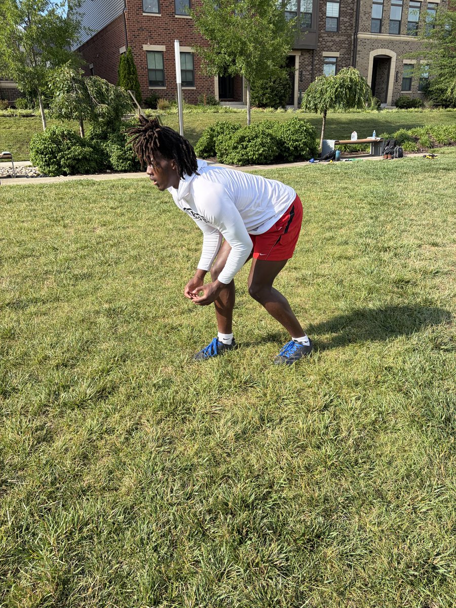 DesaiFerrell's tweet photo. I don’t like excuses, if I mess up then I need to execute better. If I’m having success then I need to stay with that same level of preparation and find new ways to get it even higher https://t.co/kYbOsQrXPl