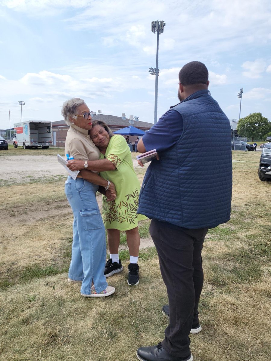 ryangrim's tweet photo. Important CBC development: Rep Joyce Beatty, former chair who remains in Black Caucus leadership, headed from Columbus Ohio to Detroit to campaign for Donovan McKinney against an incumbent https://t.co/RrtzWAgrCU