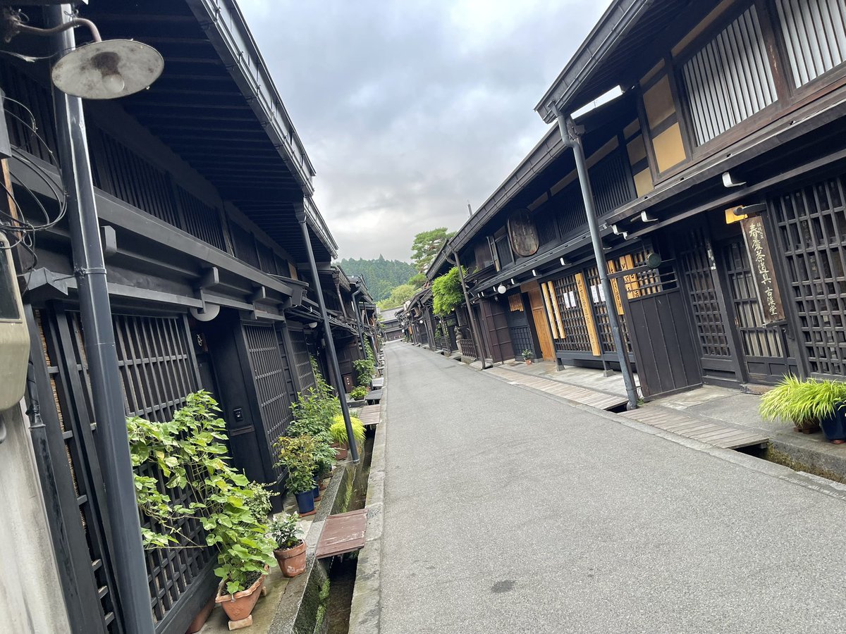 Halu_hikigatari's tweet photo. 朝は静かでいい https://t.co/STd46alUOb