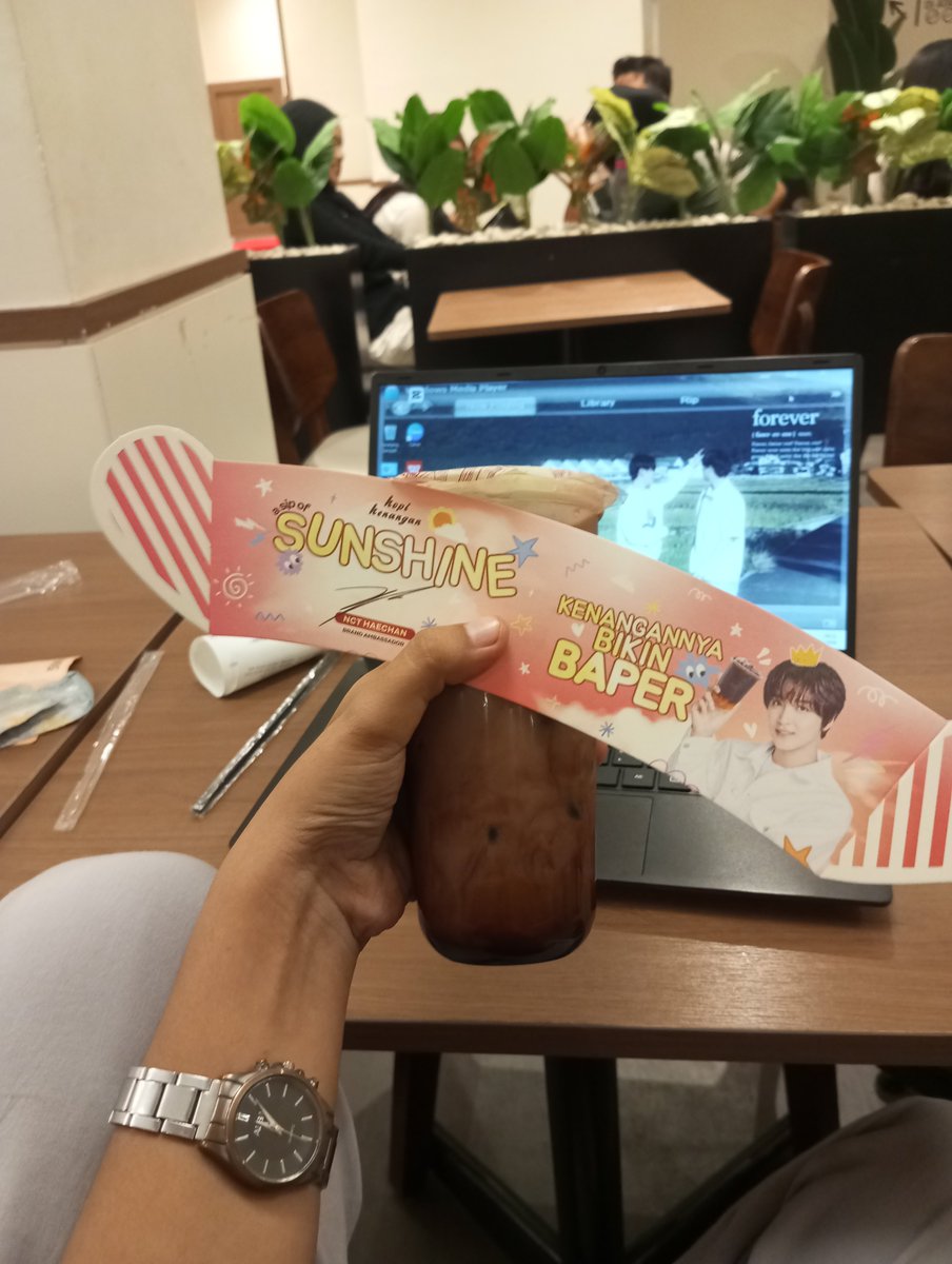 esscekekek's tweet photo. @liloquacious setuju banget, yg coba coba ancurin mood gue hari ini langsung gue baku hantam ditempat https://t.co/yJlWoFbNqe