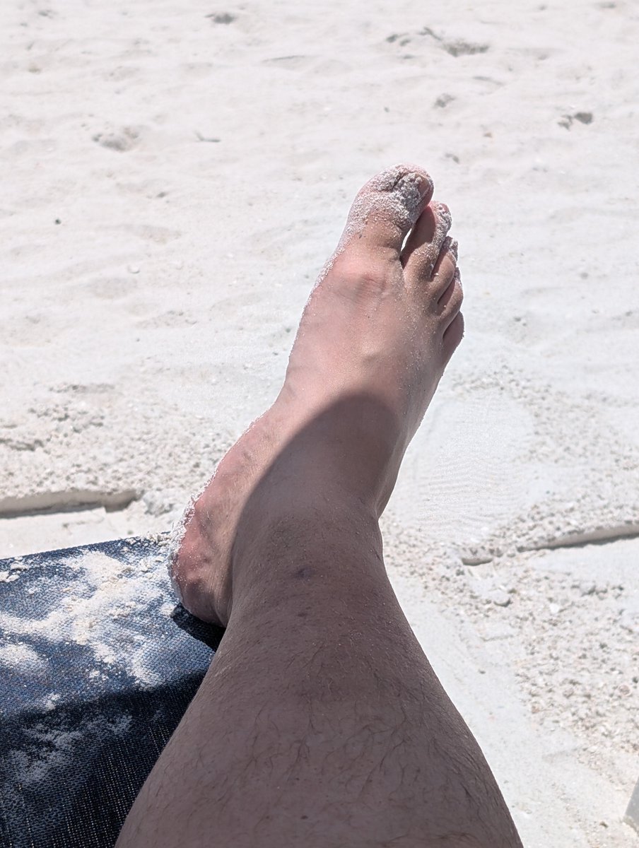 Onlypandas2's tweet photo. Sandy feet beach pics https://t.co/CoDzQCGpTl