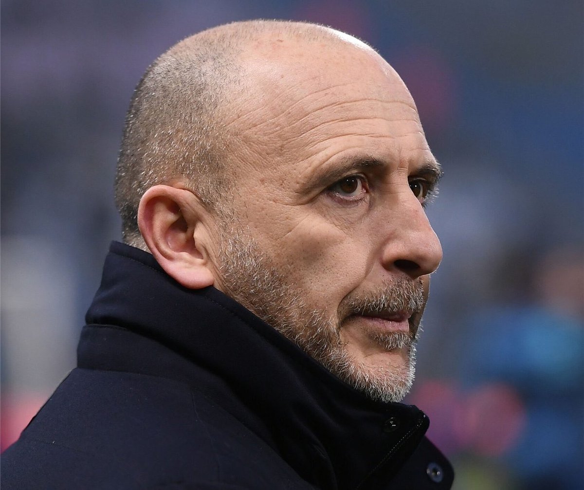 InterMilanFRA's tweet photo. 🚨 Piero Ausilio: « Le piston droit ? Il n’y a pas de nom, nous effectuons des évaluations. Malheureusement, Khalaili a eu ce problème qui nous a un peu ralentis, mais ça fait partie du football. On oublie ensuite que nous sommes encore fin juillet et qu’il reste plus d’un mois avant la fin du mercato. Nous avons toute la tranquillité et la sérénité pour trouver le joueur qui correspond à nos besoins. »