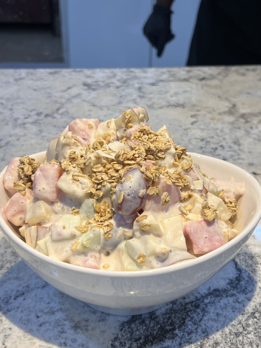 delightfjohnson's tweet photo. I built my food brand, @mydietplug with money I made from an SEO contract with a HR company last year.

400 articles written… 5 figures made

The internet makes many things possible

Click my pinned tweet https://t.co/KgCPBT68K2