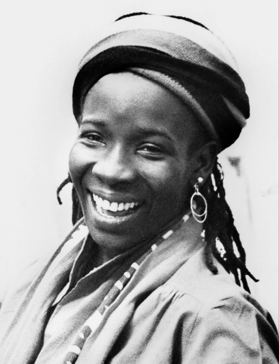 TheWailers's tweet photo. Blessed 80th Earthstrong to the one and only @nanaritamarley ! 🇯🇲

Wishing you love, strength, good health, and abundant blessings.

Praise Jah! ❤️💛💚 https://t.co/Al6S61cDLY