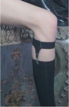 BrandoFucker's tweet photo. young dio in leg garters https://t.co/996ZJAQAKc