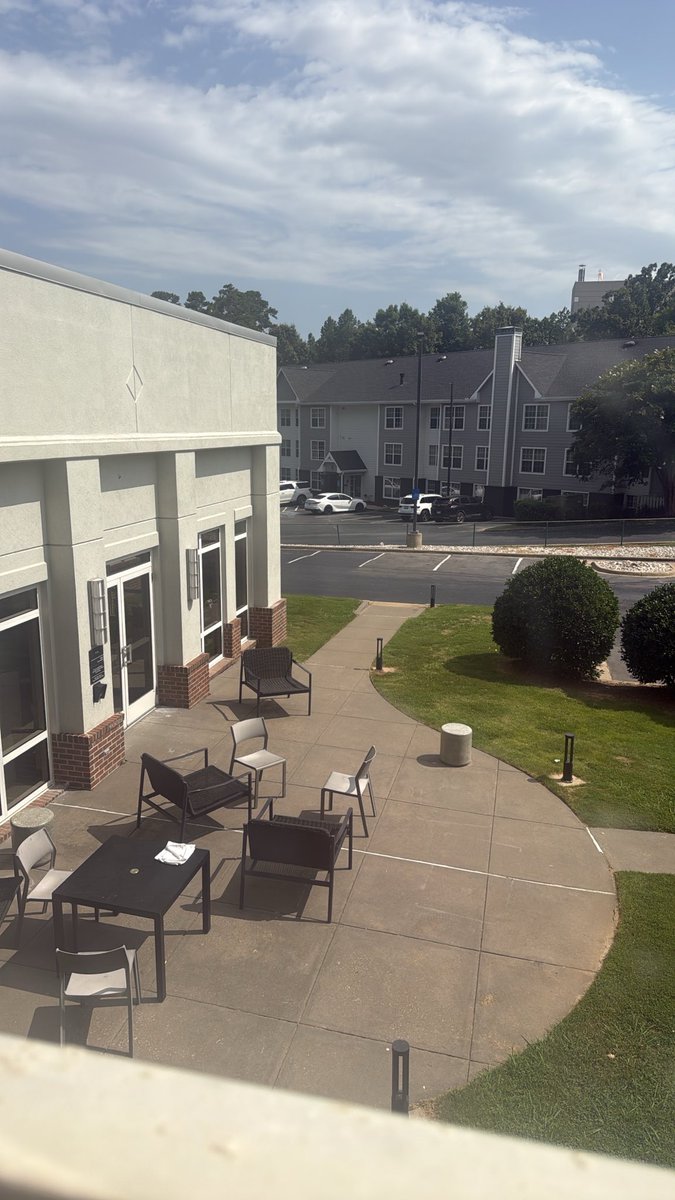 hubbabubba145's tweet photo. At Da Hampton in West Little Rock fwm. https://t.co/mcBKx4An4G