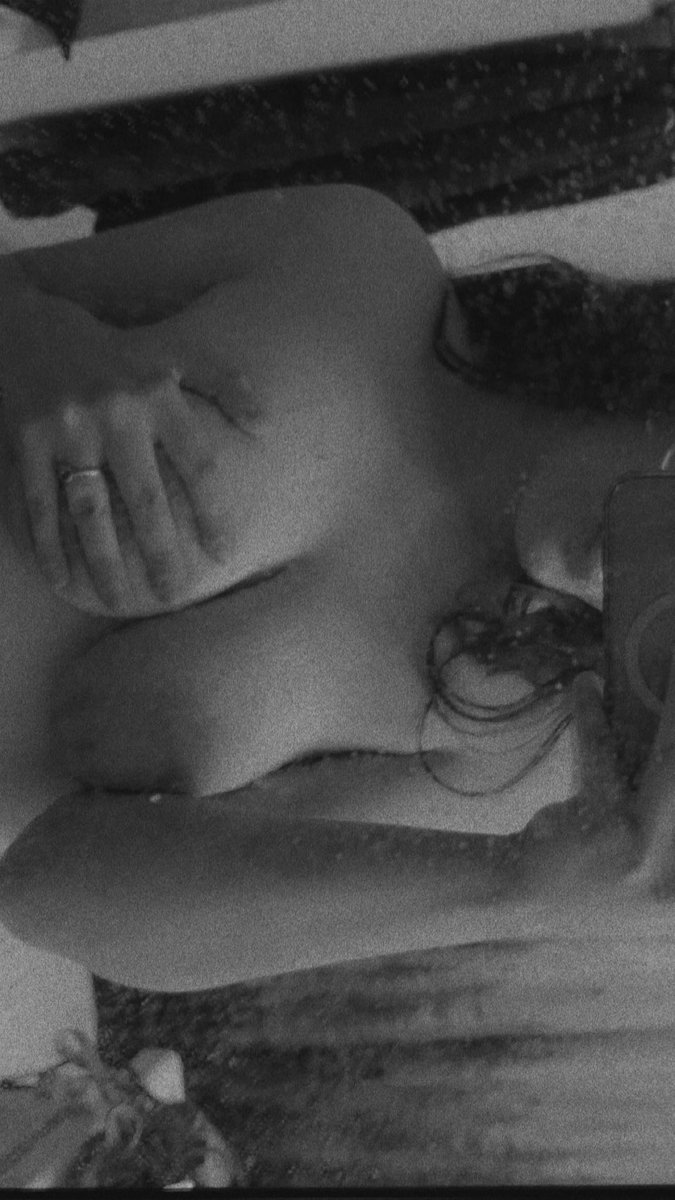 shman2642's tweet photo. Ft. my grandmas ring 
I love B&amp;W pics 
#youngho #wet #DM #atention #short #bored #daddy #daddysgirl #slut #needu #cremepie #dmme #hoe #degrade #cnc #loli https://t.co/vdGbejiabR