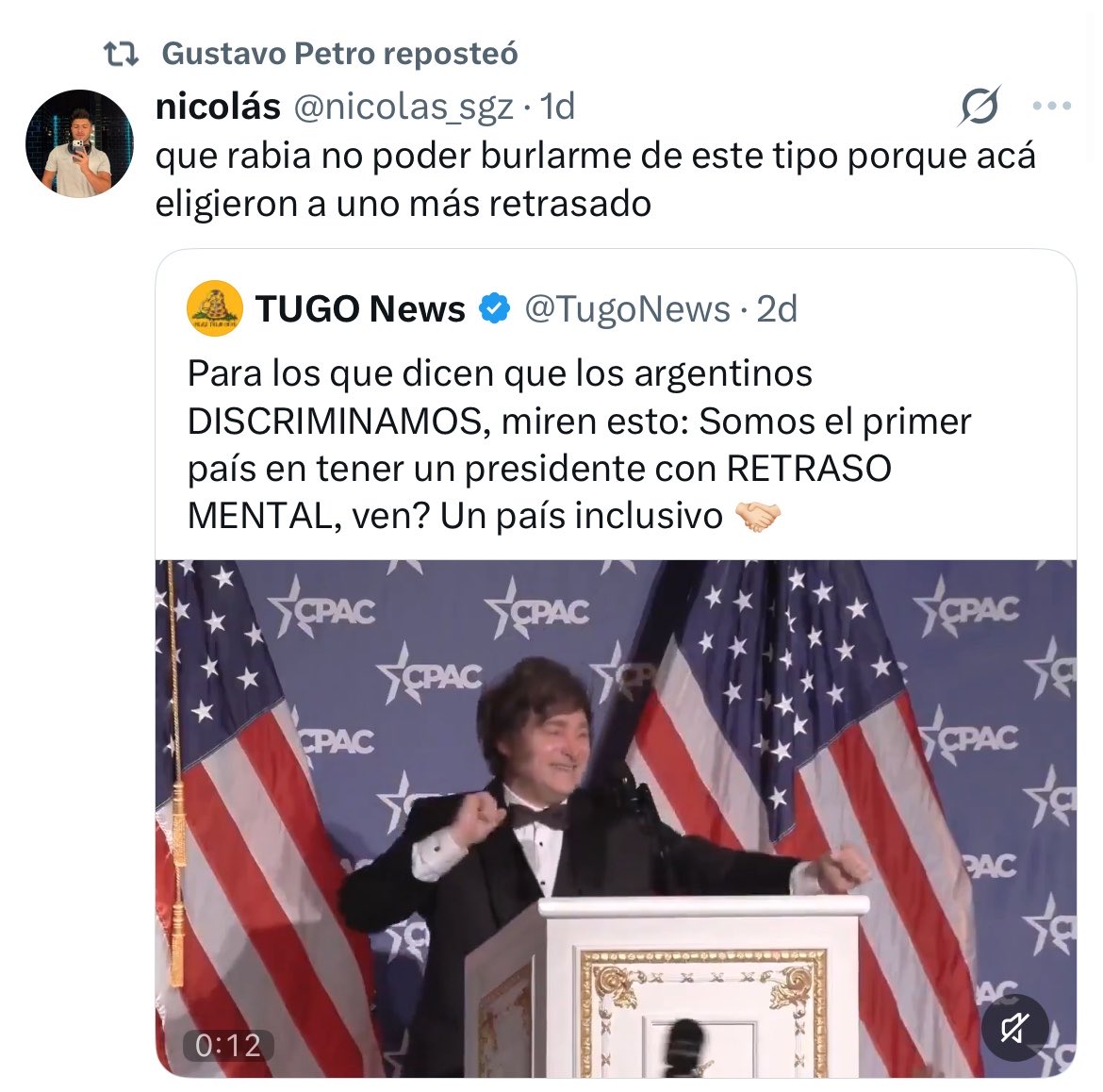 felipemontoyasz's tweet photo. yo amo tanto a petro jsjsjajajaja es tan alzado https://t.co/SvFecwGytL