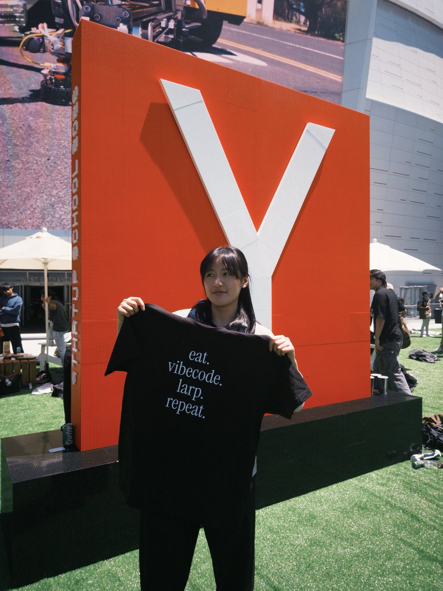 ngmiarchive's tweet photo. Gurt: Yo
Combinator: Y https://t.co/vxasDcIaWg