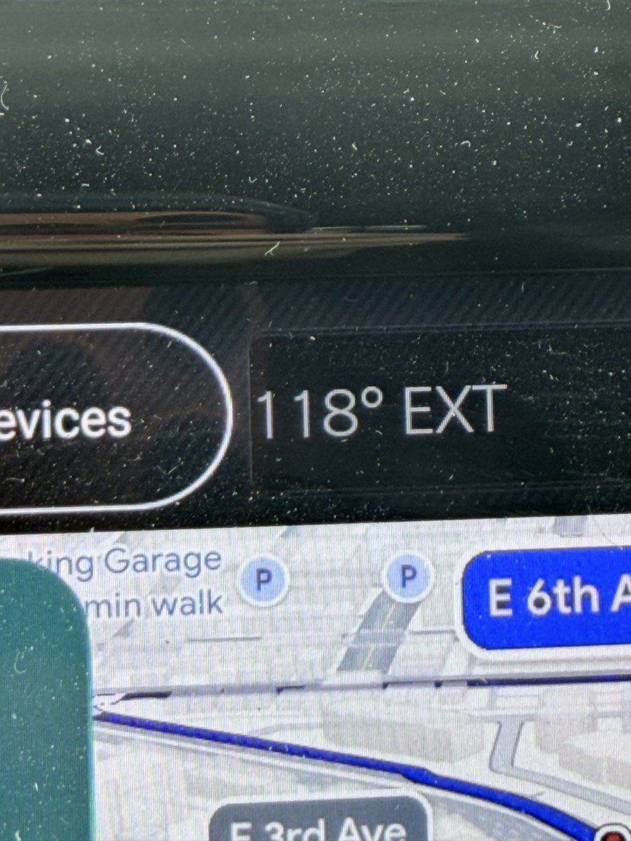 Tioyey's tweet photo. How the actual fuck do people live out here https://t.co/oyKArHXe6K