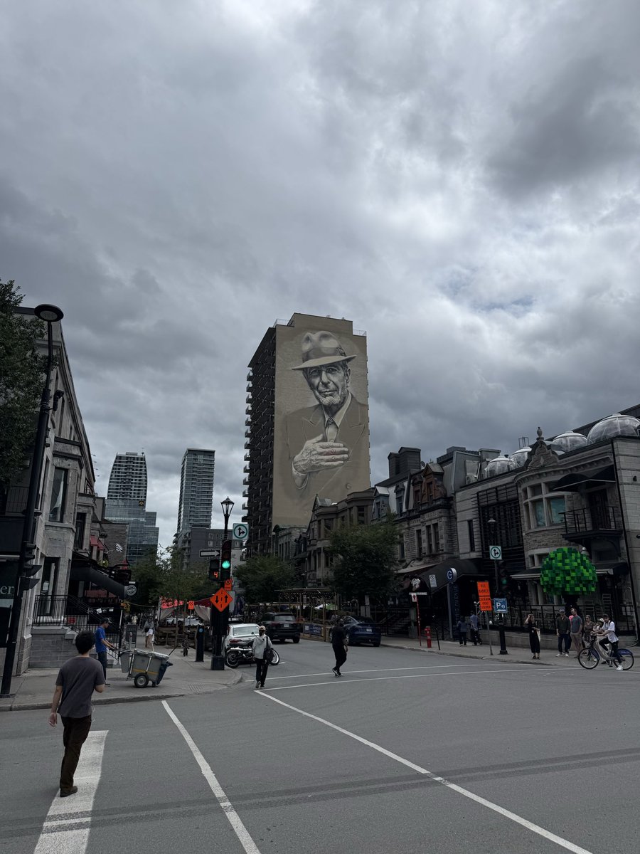 tyty_0922's tweet photo. Flew on my first international trip with some of my favorite people. Absolutely loved this city. Until the next one!
#PipeUp🇨🇦 https://t.co/4mXpLRCIsS